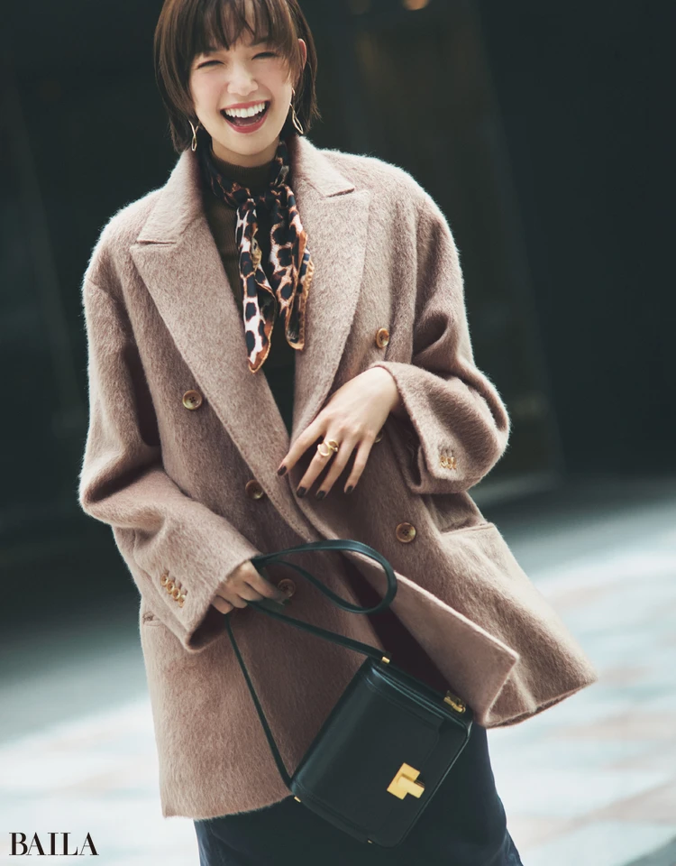 ＂着たままきちんと＂がかなうジャコットで 肌寒いテラス席でも心地よく