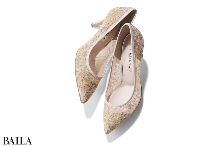 靴（7）￥17600／ダイアナ 銀座本店（ダイアナ）