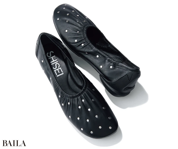 靴(2)¥35 200/アイネックス(シーセイ)