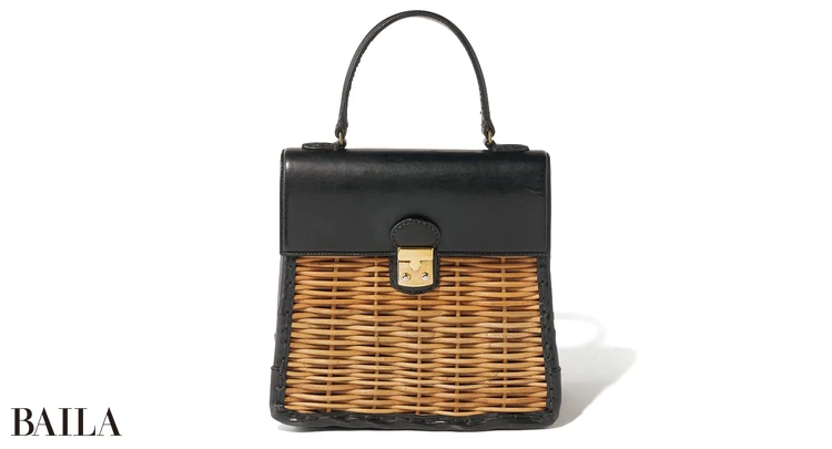 バッグ¥143000/シンゾーン 表参道本店(エバゴス)