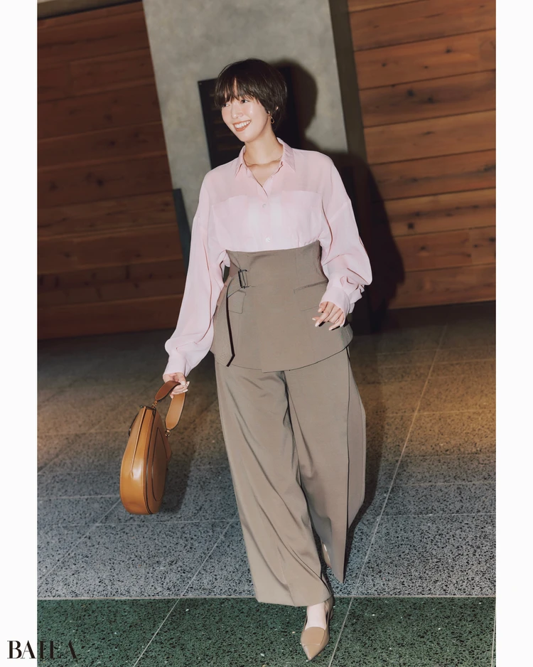 仕事も約束もこれ１つで！「フルラ」の新作バケットバッグ【BAILA今日のコーデ】