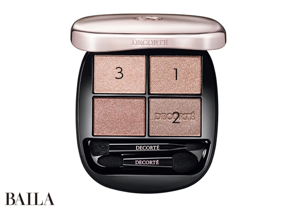 スキンシャドウ デザイニングパレット 09 ￥7700／コスメデコルテ（1/16発売）