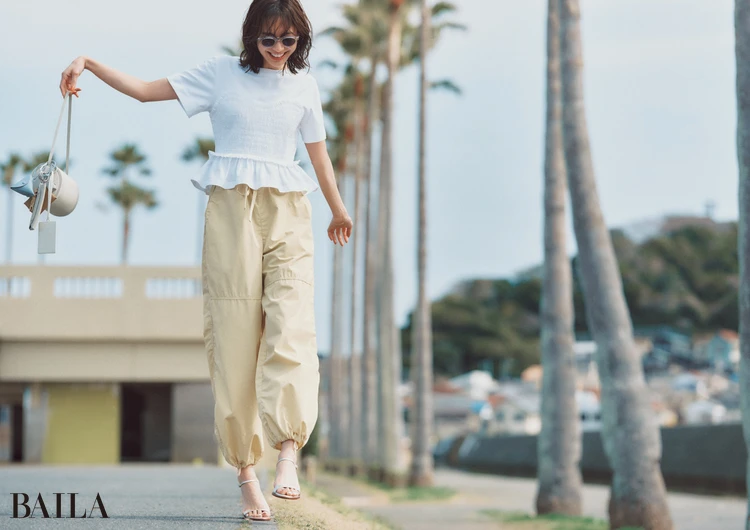 SHIPS Primary Navy Label(シップス プライマリー ネイビー レーベル)の淡色カーゴパンツ