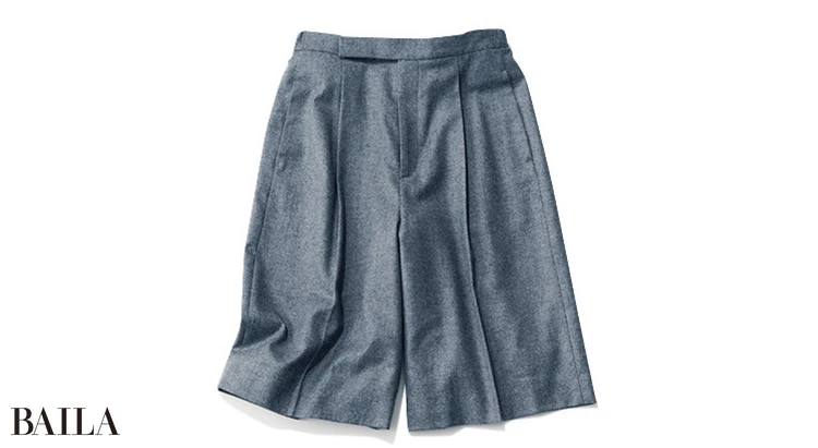 ハーフパンツ￥24200／オンワード樫山（アンクレイヴ）