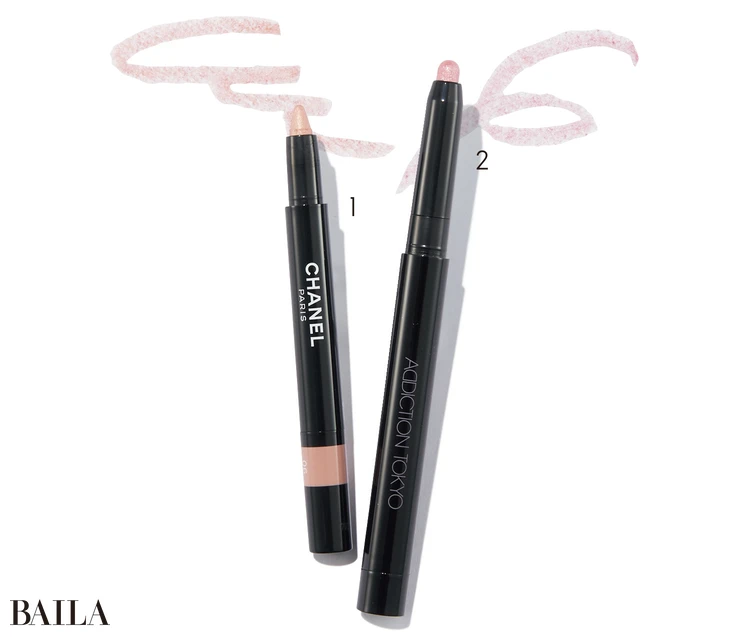 1 スティロ オンブル エ コントゥール 06 ¥5500/シャネル 2 ザ クリーミー スティック アイシャドウ 001 ¥2970/アディクション ビューティ