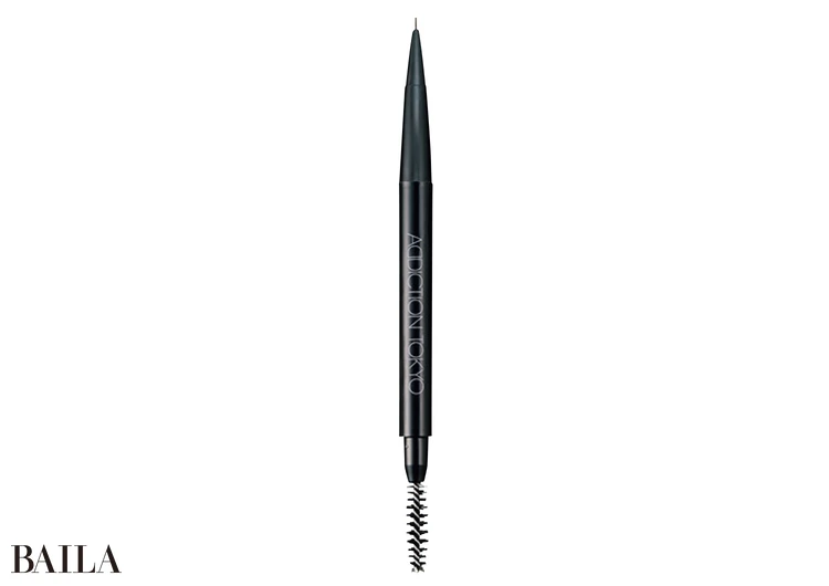 ザ アイブロウペンシル マイクロ 001 ￥2750／アディクション ビューティ