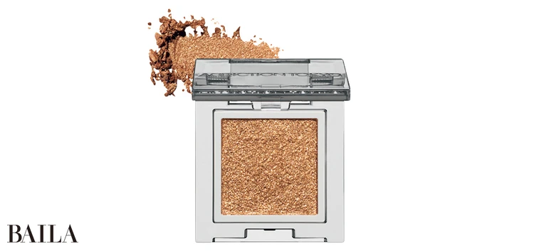 アディクション ザ シングル アイシャドウ スパークル 011SP ￥2530／アディクション ビューティ