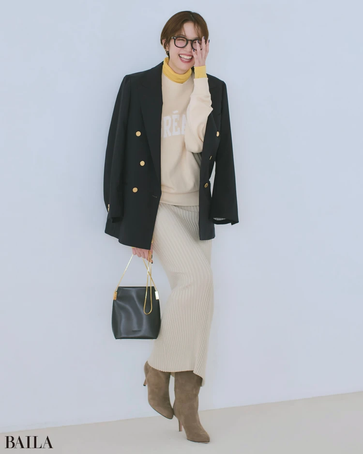 佐藤栞里　ジャケットコーデ