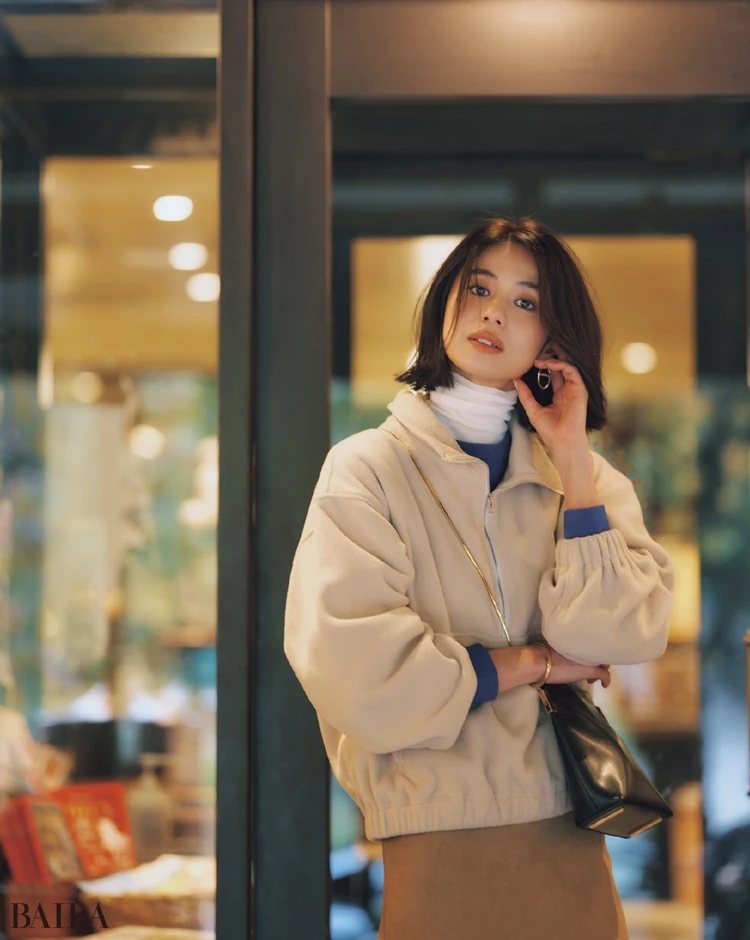 シップス ナインケースのフリースプルオーバー