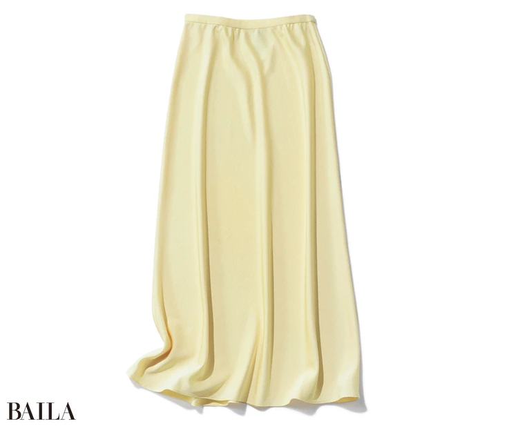 バッグ￥57200／アモーメント