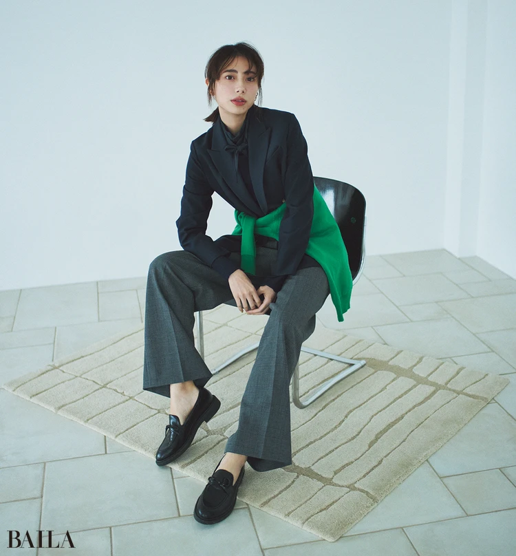 土屋巴瑞季　パンツ￥15000／プラステ