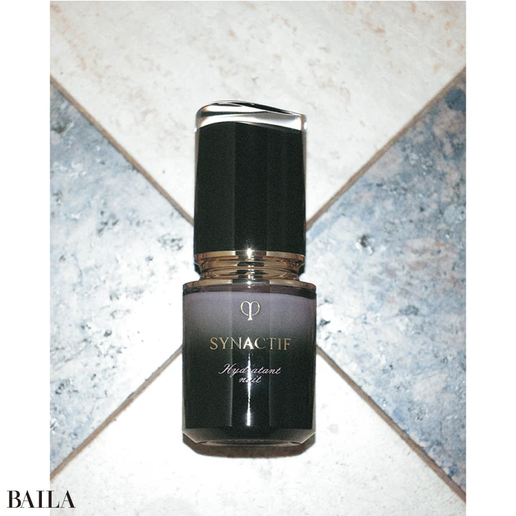 資生堂のサロンで施術