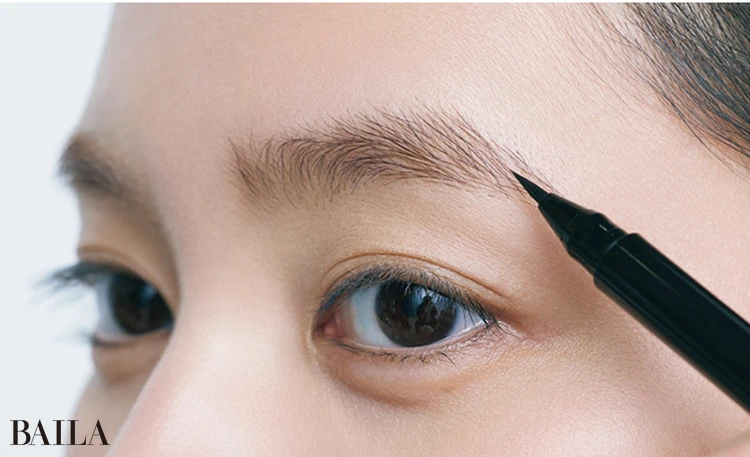 “圧はないのに盛れる”アイブロウ＆アイメイクを解説！「話しかけやすい先輩」になるポイントメイク_6