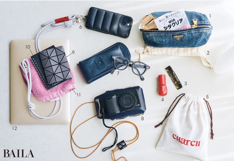 スマートに動ける秘密は、抜け目のない準備と賢い名品たち