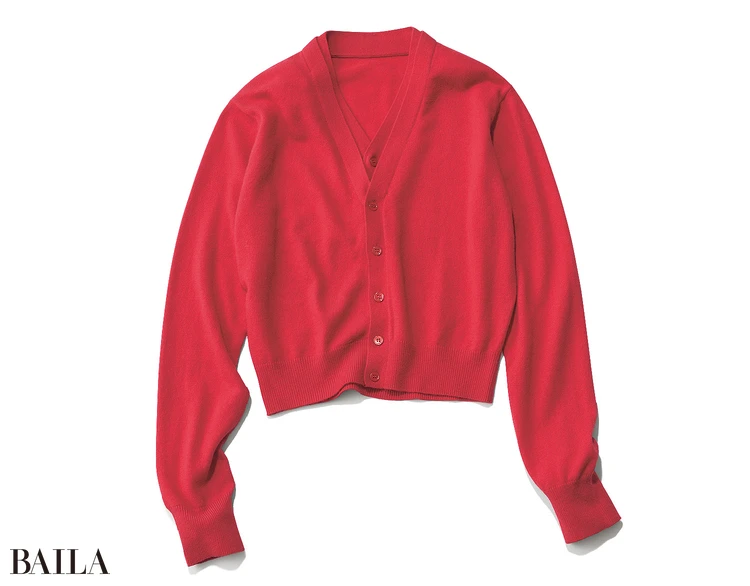 カーディガン￥22000／スプル（ヴェニカ）　