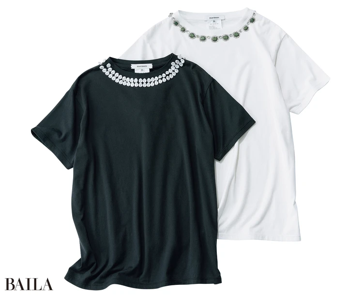 マルモアのビジューつきTシャツ
