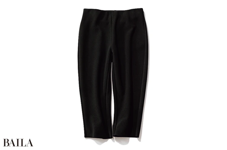 パンツ￥39600／ショールーム ロイト（ビロット）