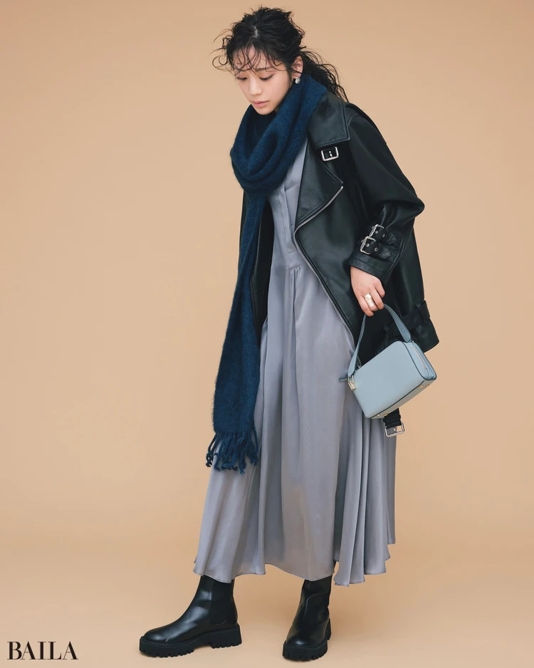 貴島明日香　ショートブーツコーデ