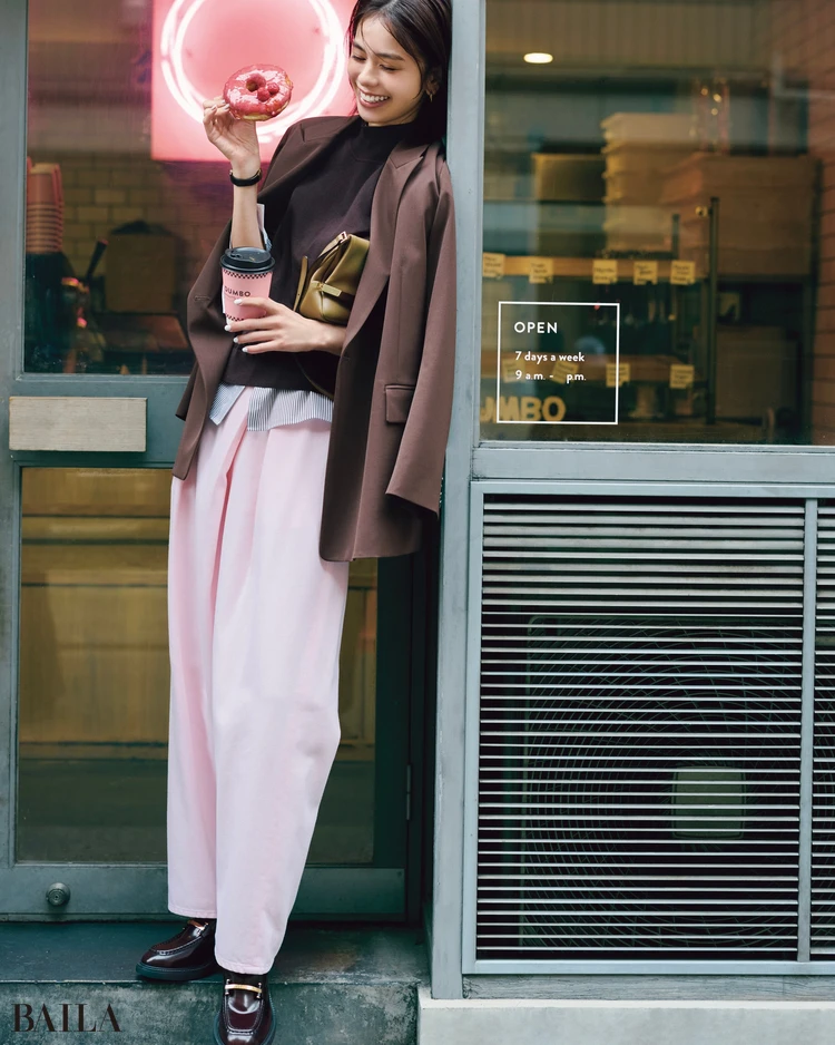 12月7日（日）のコーデ　佐藤晴美　パンツコーデ