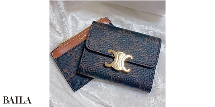 「『セリーヌ』の小さな三つ折り財布は、夫からの誕生日プレゼントです」