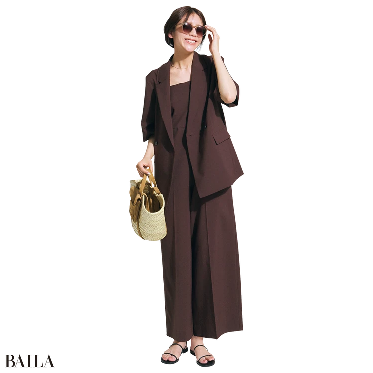 きちんとも今っぽさもかなえる半袖ジャケットに大注目!【BAILA今日のコーデ】