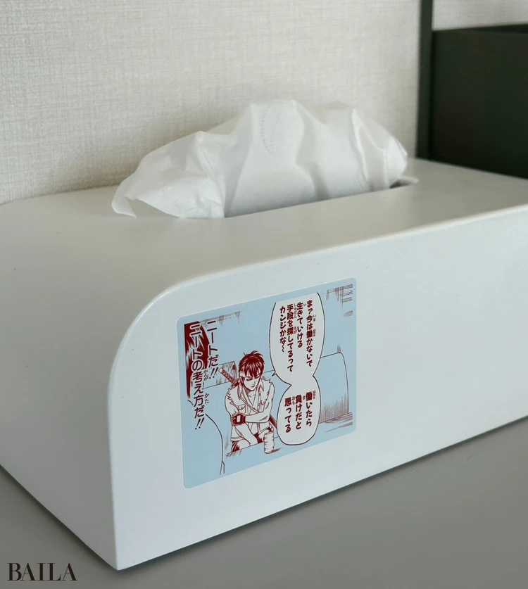 BAILA2・3月合併号付録銀魂ステッカーをテッシュケースに貼った様子