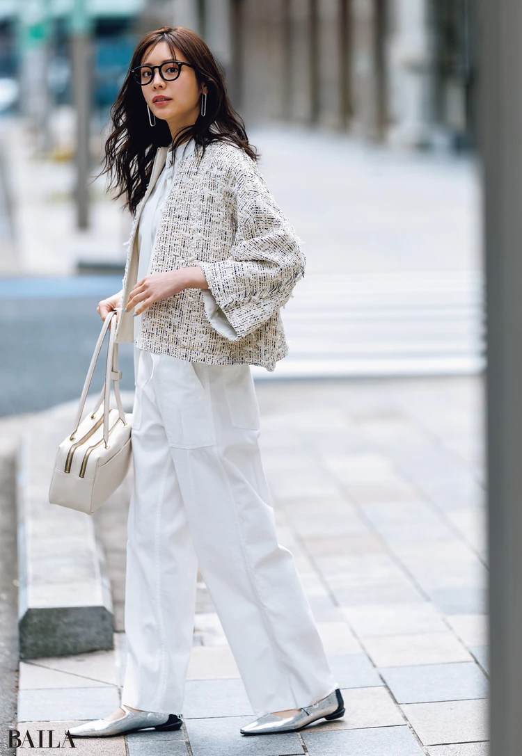 ブルゾン感覚で楽しむ 新顔ジップアップツイード