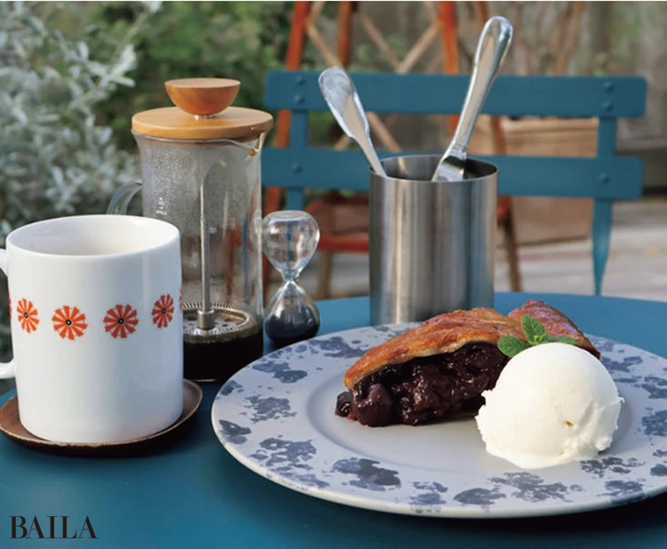 パイ生地のバターの 香りがたまらない…♡