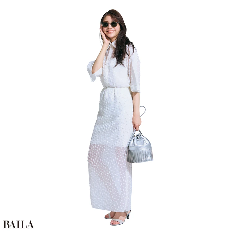 貴島明日香 スカートセットアップこーで