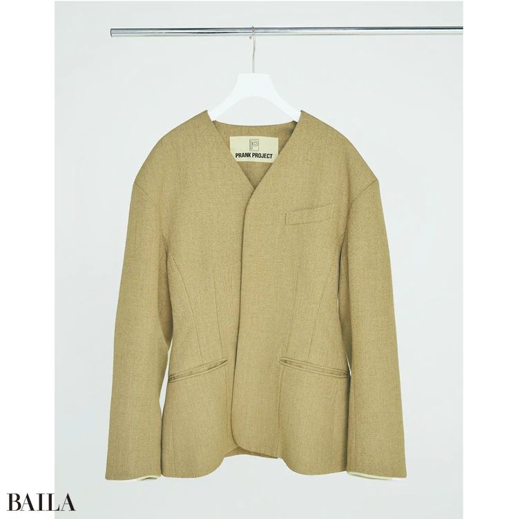 『プランクプロジェクト』のノーカラージャケット