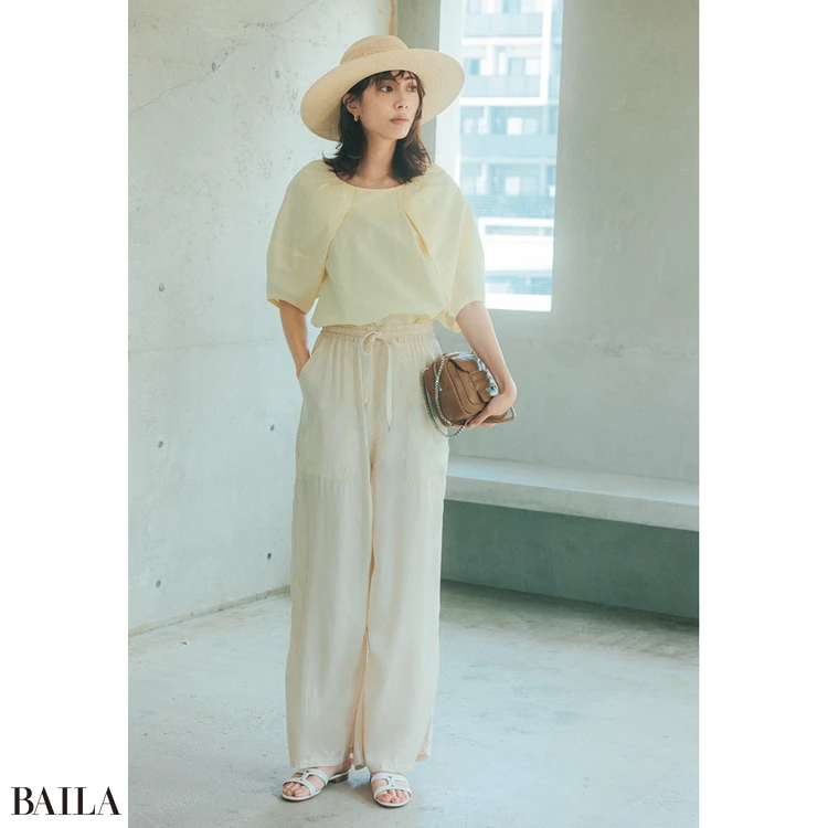 7月21日（月）のコーデ　土屋巴瑞季のパンツコーデ