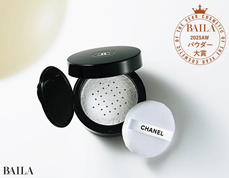 【パウダー部門】シャネル プードゥル ユニヴェルセル リーブル オン-ザ-ゴー