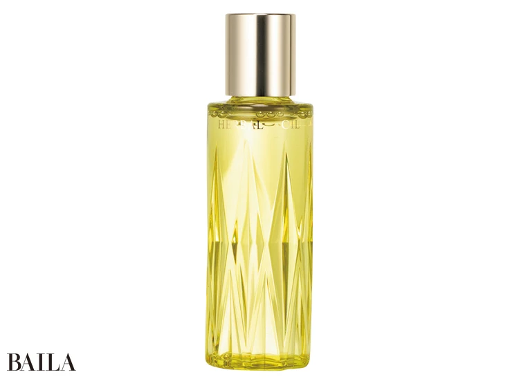 フレッシュ ルミナス ハーバルオイル 40ml ￥5500／アルビオン