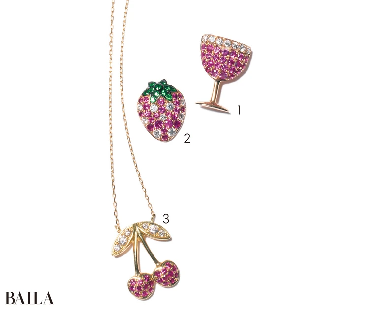 ピンクの色石ジュエリー 赤ワインやいちごのピアス、さくらんぼのネックレス