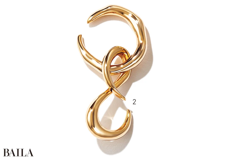 イヤカフ（SV925＋Ｇコーティング）￥18700／フーブス（イリスフォーセブン）