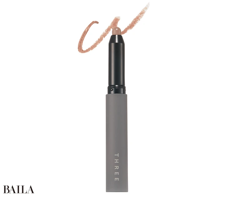 ディメンショナル シェイディングワンド￥3300／THREE