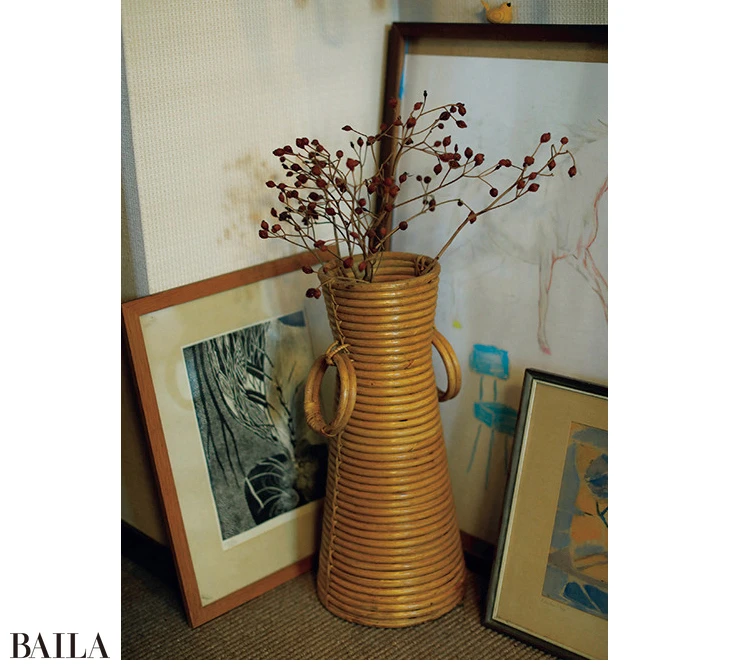 ラタン素材はグリーンと絶好の相性を発揮。 (須藤さん)