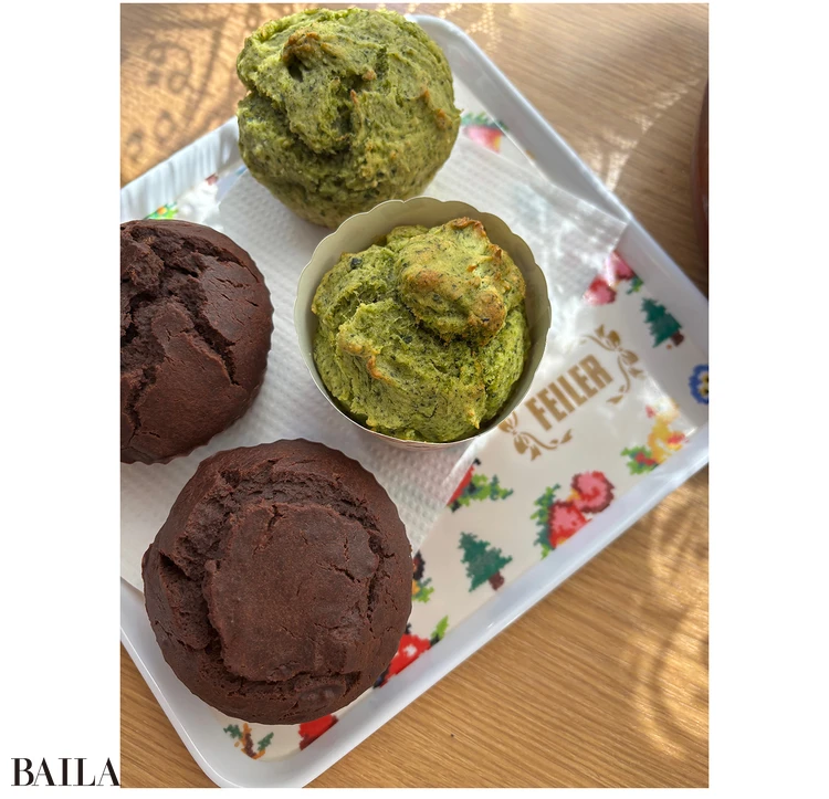 「甘いものが欲しくなったときは、米粉で手作りスイーツをつくります。小麦粉と白砂糖は使わず、米粉やアガベシロップ、甜菜糖などを使って、楽しみながら栄養の摂れるお菓子を意識しています」(東浦さん)