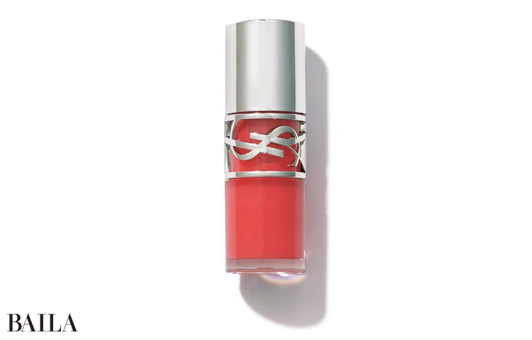 YSL ラブシャイン グロスプランパー 9 ￥4950／イヴ・サンローラン・ボーテ