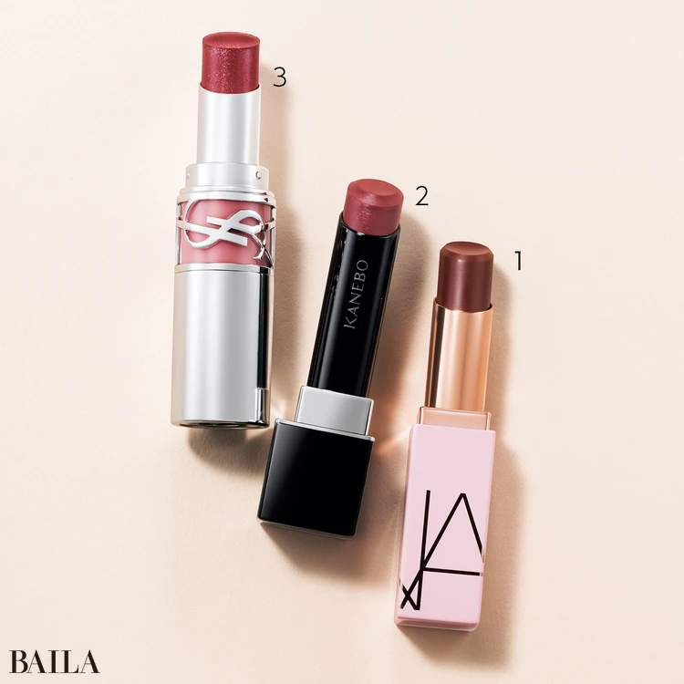 ひと塗りで洒落感が宿るモーブブラウンリップ