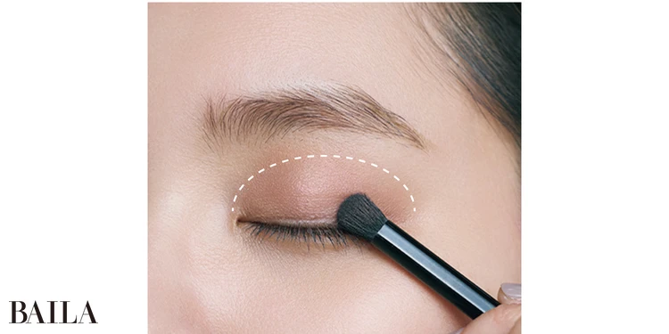 “圧はないのに盛れる”アイブロウ＆アイメイクを解説！「話しかけやすい先輩」になるポイントメイク_13