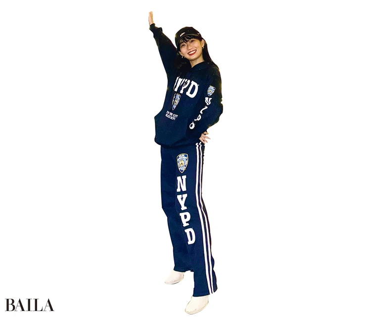 諸田景子さん (35歳). フライトから現地らしいスタイルで!