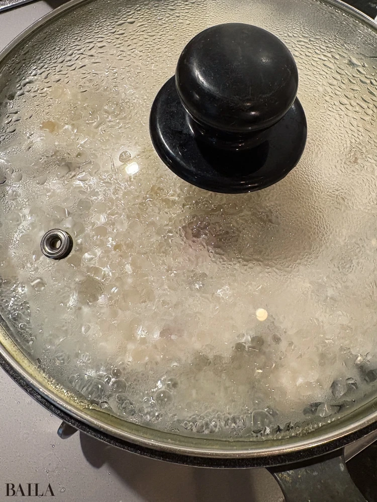 長谷川あかり 豚肉と切り干し大根、はるさめのおろしれんこん煮込み 煮込み