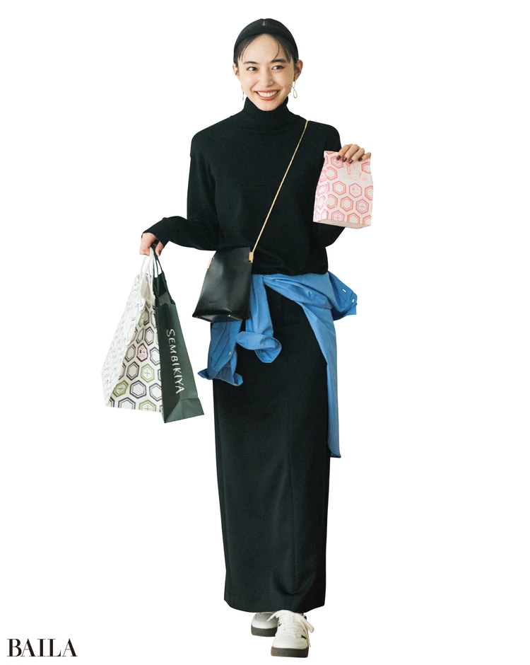 黒タートルニット-1