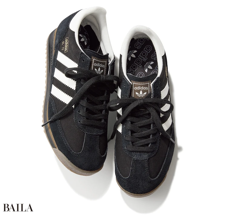 靴「SL 72 RS」￥14300／シップス インフォメーションセンター（adidas Originals for SHIPS）