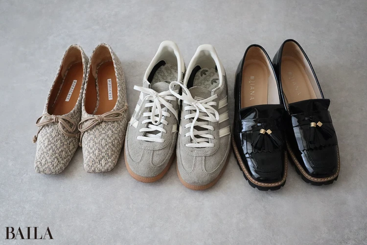 「写真は、ウォーキングの際に愛用したお気に入りの靴。スニーカーやフラットシューズ、ローファーなどでもよく歩いていました」(加納さん)