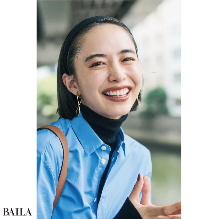 黒タートルニット-4