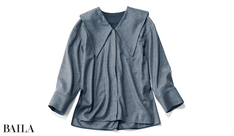 ブラウス￥28600／オンワード樫山（アンクレイヴ）