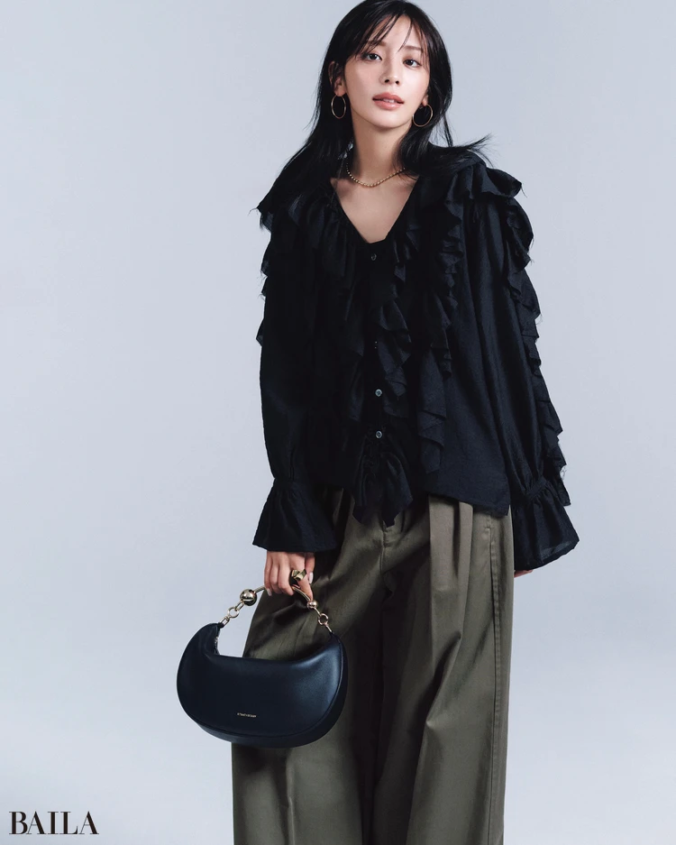 12月9日（火）のコーデ　貴島明日香　黒コーデ