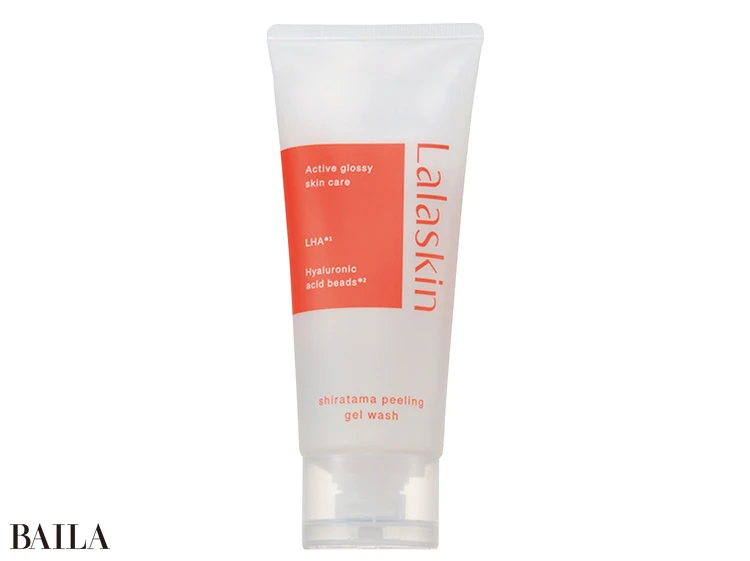 ララスキン 白玉ピーリングジェル洗顔 140g ￥1650／プレミアアンチエイジング